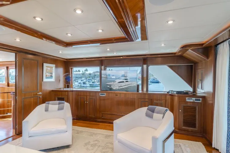 Slide: The Image of 2011 President Sterling Tri-deck - Image 25 - 25