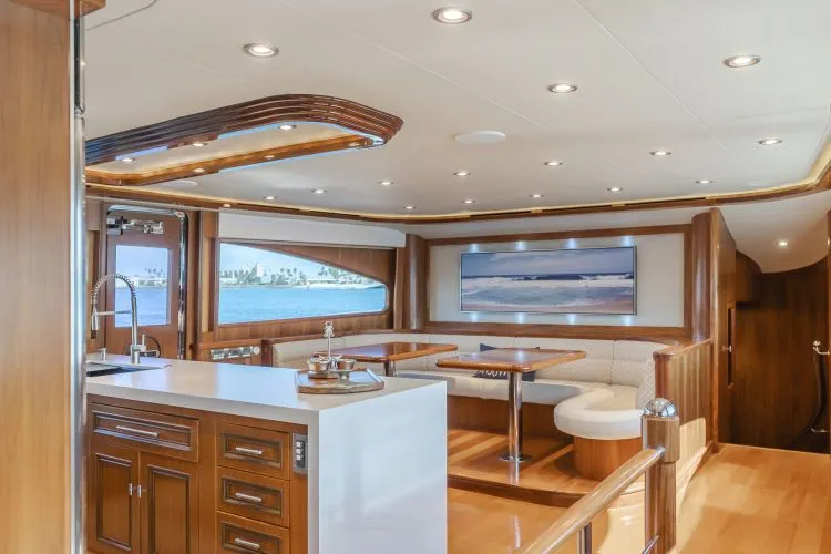 Slide: The Image of 2011 President Sterling Tri-deck - Image 37 - 37