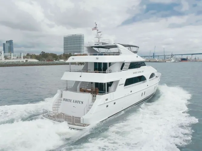 Slide: The Image of 2011 President Sterling Tri-deck - Image 4 - 4