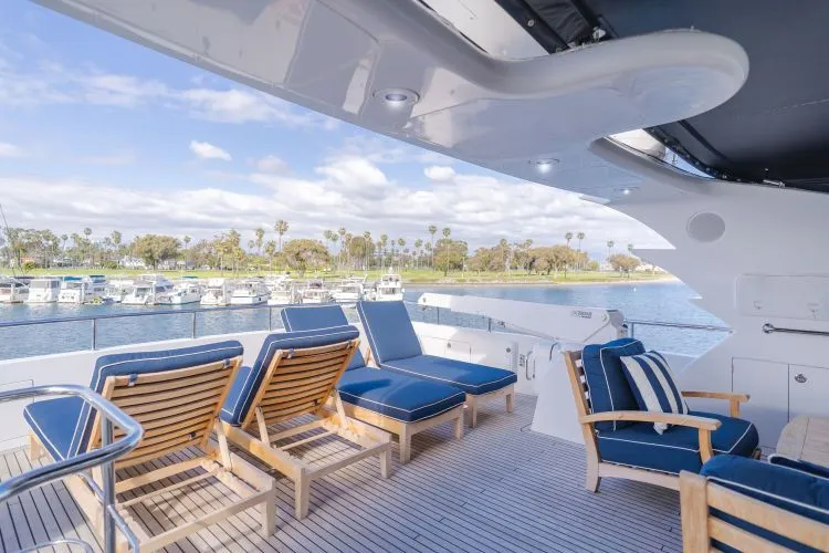 Slide: The Image of 2011 President Sterling Tri-deck - Image 64 - 64