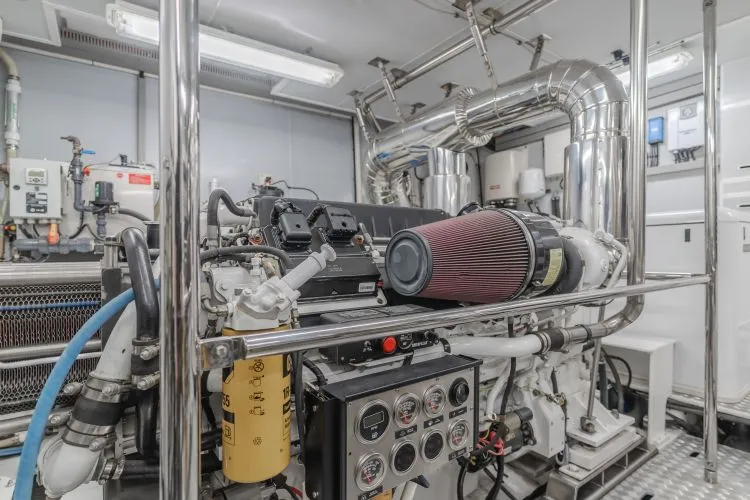 Slide: The Image of 2011 President Sterling Tri-deck - Image 93 - 93