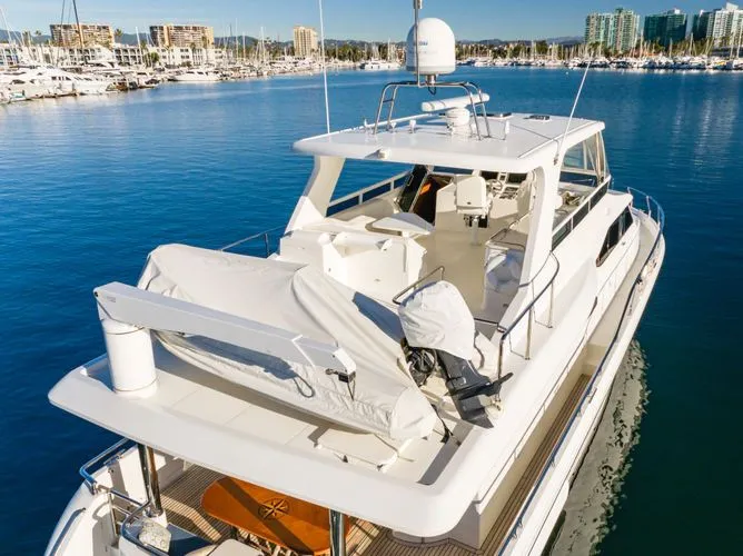 Slide: The Image of 2011 Hampton 620 Pilothouse - Image 7 - 7