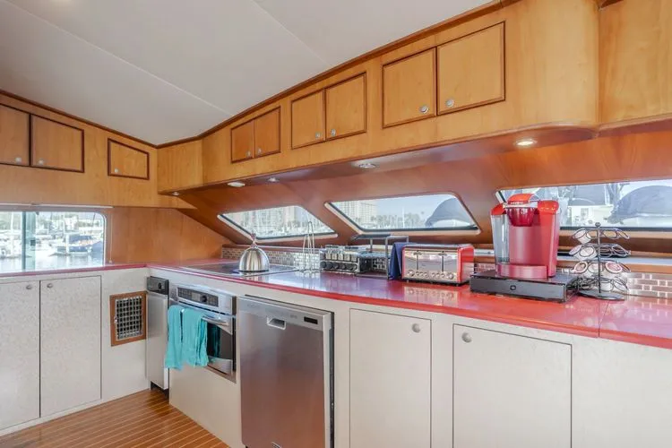 Slide: The Image of 2002 Mikelson 70 Sportfisher - Image 15 - 15