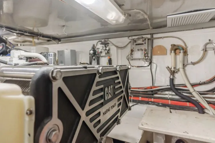 Slide: The Image of 2002 Mikelson 70 Sportfisher - Image 63 - 63