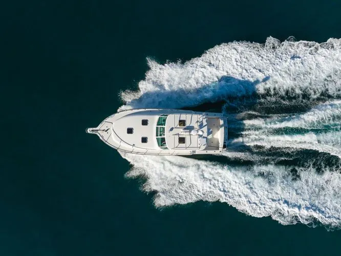 Slide: The Image of 2000 Tiara Yachts 4100 Open - Image 15 - 15