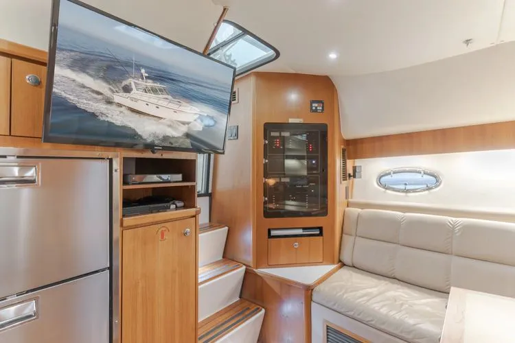 Slide: The Image of 2000 Tiara Yachts 4100 Open - Image 16 - 16
