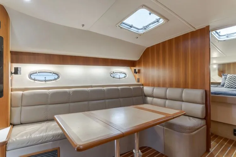 Slide: The Image of 2000 Tiara Yachts 4100 Open - Image 17 - 17