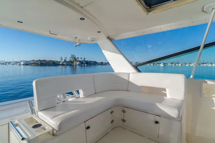 Slide: The Image of 2000 Tiara Yachts 4100 Open - Image 26 - 26