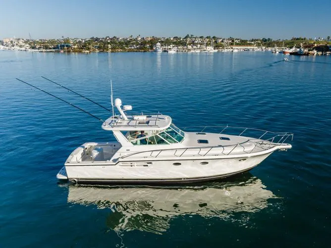 Slide: The Image of 2000 Tiara Yachts 4100 Open - Image 3 - 3