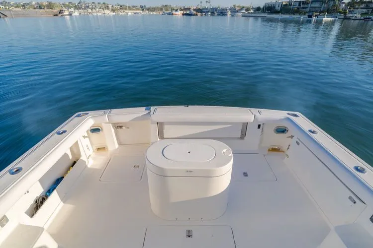 Slide: The Image of 2000 Tiara Yachts 4100 Open - Image 31 - 31