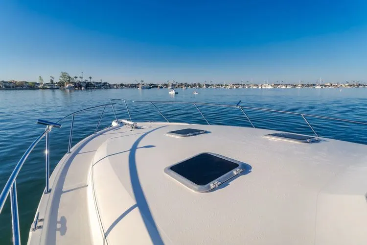 Slide: The Image of 2000 Tiara Yachts 4100 Open - Image 34 - 34