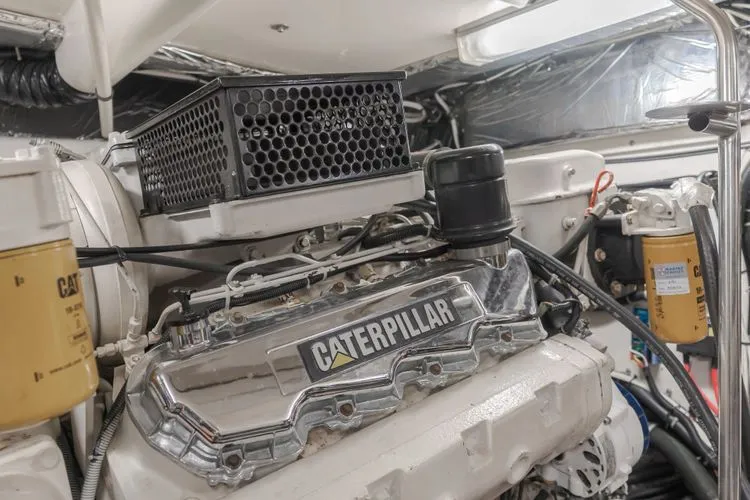 Slide: The Image of 2000 Tiara Yachts 4100 Open - Image 35 - 35