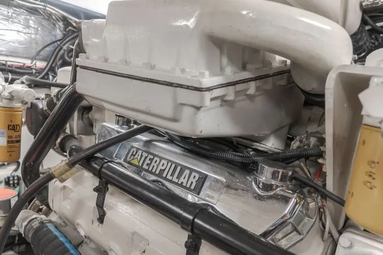 Slide: The Image of 2000 Tiara Yachts 4100 Open - Image 36 - 36