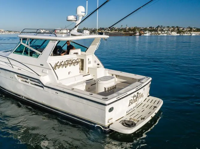 Slide: The Image of 2000 Tiara Yachts 4100 Open - Image 4 - 4