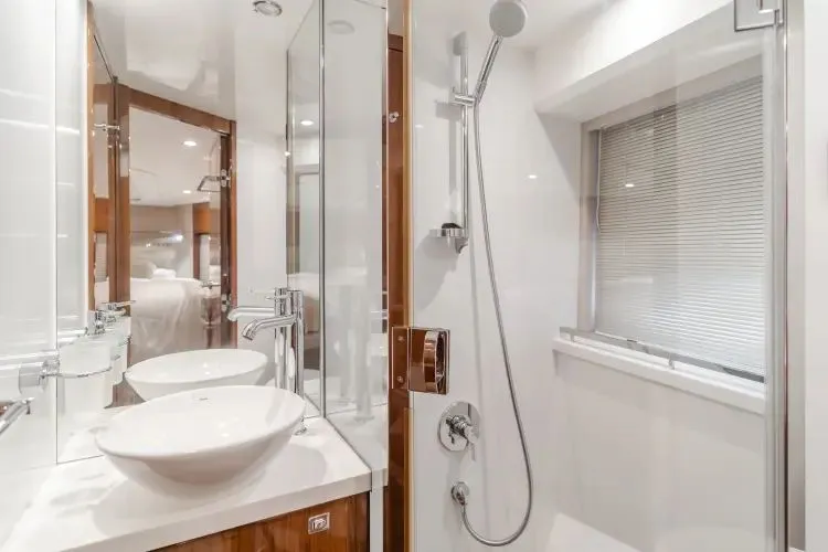 Slide: The Image of 2013 Princess V52 - Image 22 - 22