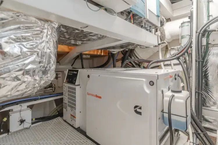 Slide: The Image of 2013 Princess V52 - Image 35 - 35