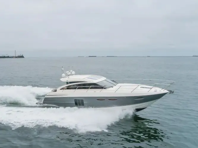 Slide: The Image of 2013 Princess V52 - Image 7 - 7