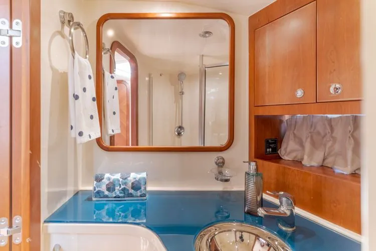 Slide: The Image of 2006 Chris-craft Corsair 36 - Image 21 - 21