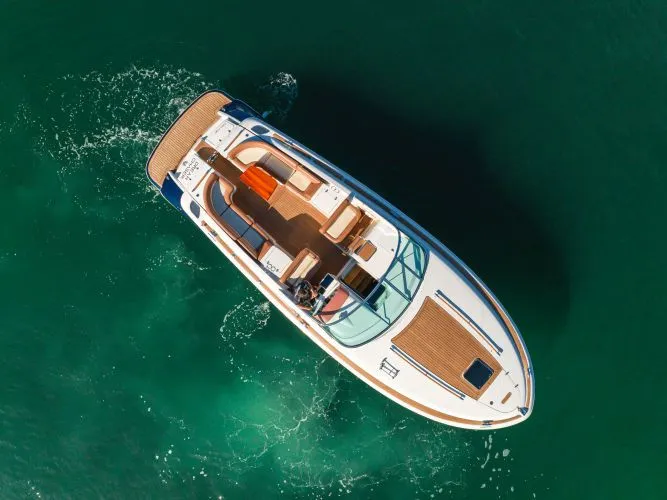 Slide: The Image of 2006 Chris-craft Corsair 36 - Image 5 - 5