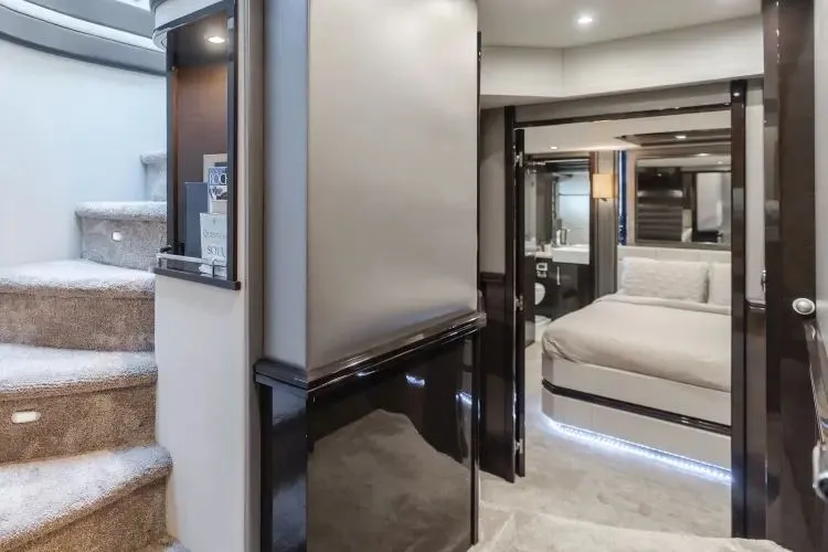 Slide: The Image of 2018 Marquis 720 Fly - Image 36 - 36