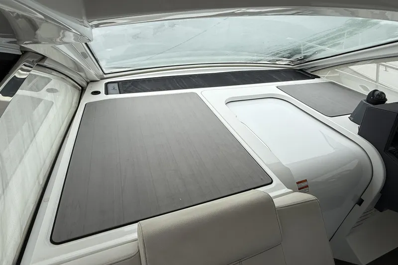Slide: The Image of 2017 Cruisers Yachts 390 Express Coupe interior with sleek design and modern features. - 21