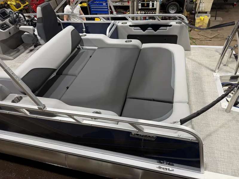 Slide: The Image of Tahoe Sport VRB 2385 Swingback & 4-Stroke $33995 2025 - 4