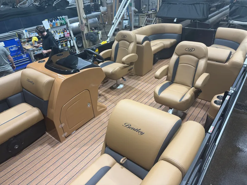Slide: The Image of Interior of the 2026 Bentley Pontoons Legacy 220 Navigator. - 3