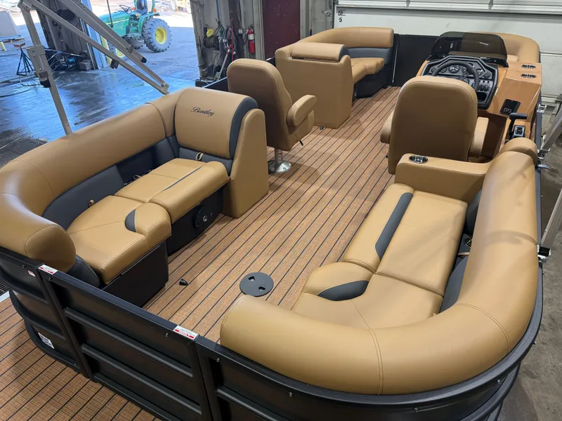 Slide: The Image of Interior of 2026 Bentley Pontoons Legacy 220 Navigator. - 18