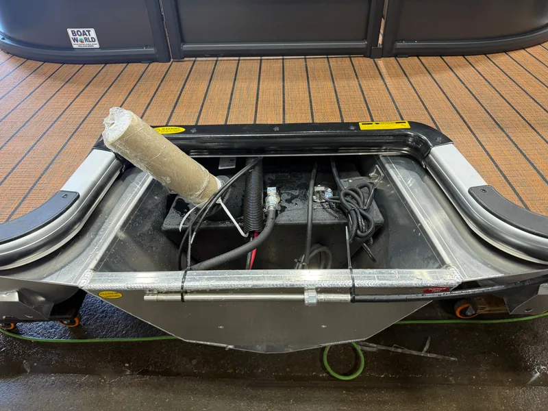 Slide: The Image of Interior view of a 2026 Bentley Pontoons Legacy 220 Navigator. - 34