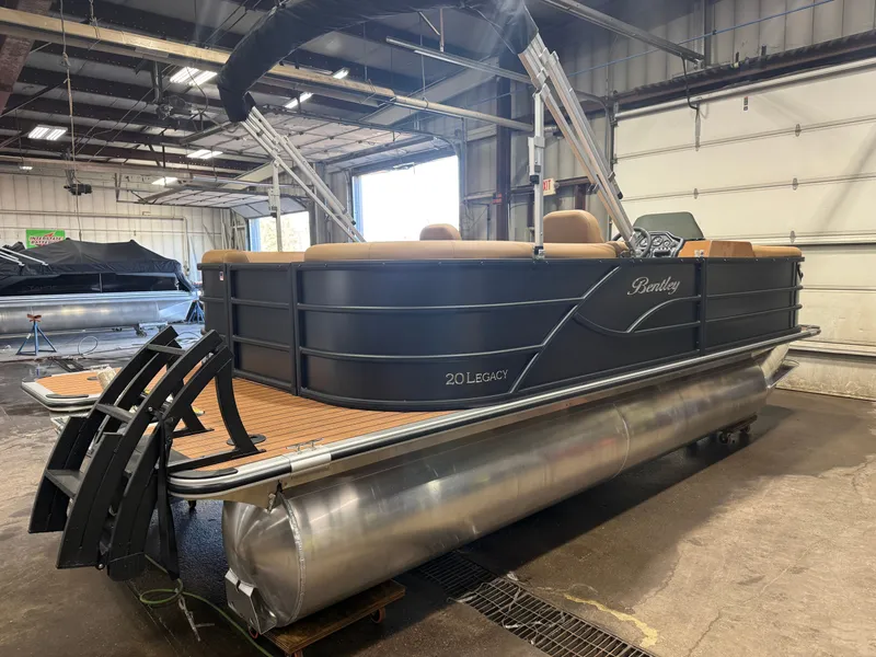 Slide: The Image of 2026 Bentley Pontoons Legacy 220 Navigator in warehouse. - 36
