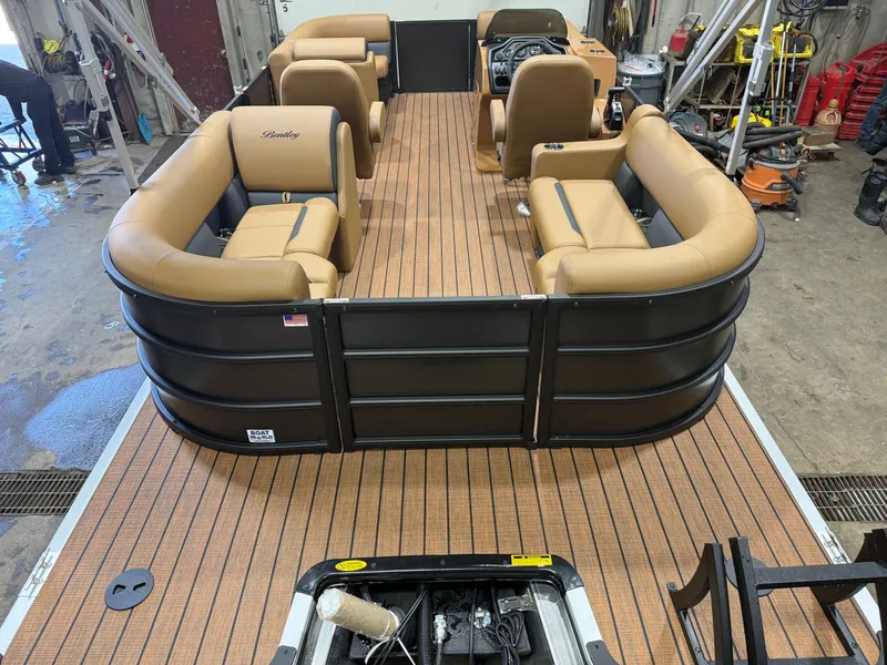 Slide: The Image of 2026 Bentley Pontoons Legacy 220 Navigator with luxurious seating. - 6