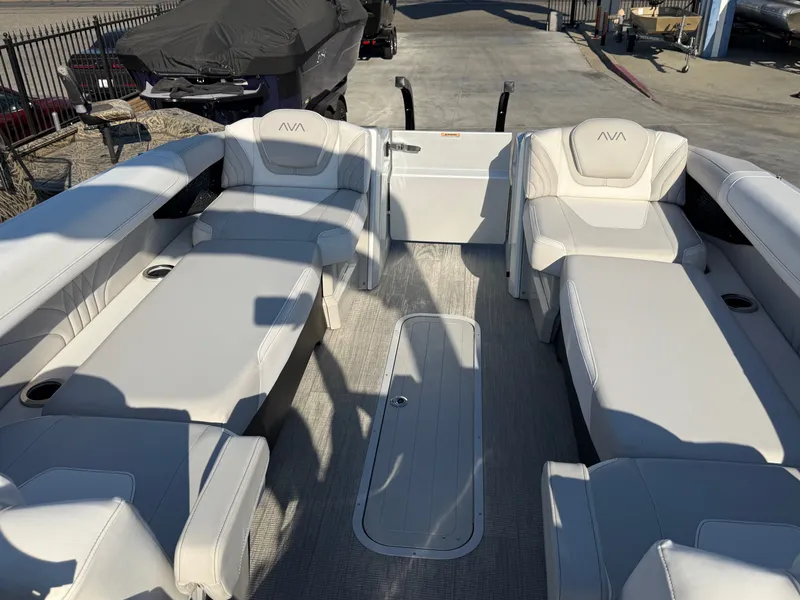 Slide: The Image of Bryant Calandra w/ 350 MAG - 320HP! 2015 - 16