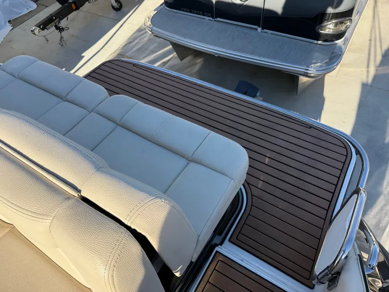 Slide: The Image of Bryant Calandra w/ 350 MAG - 320HP! 2015 - 19