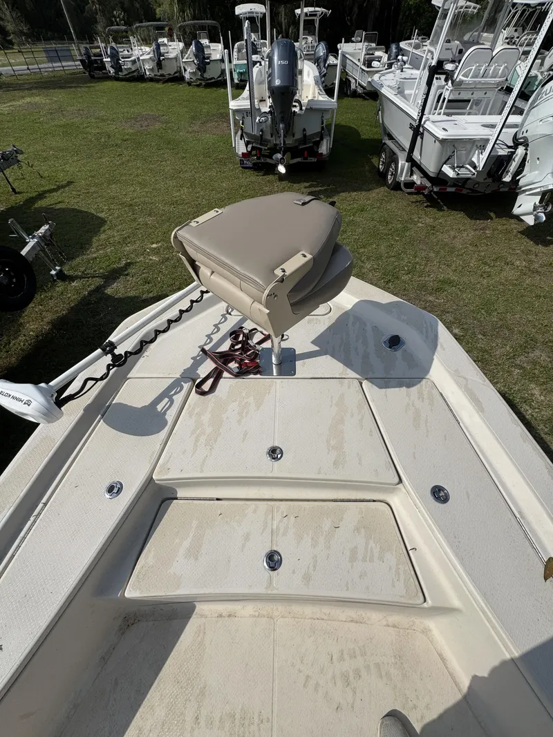 Slide: The Image of 2020 Blue Wave 2200 PureBay boat deck with seat and motor. - 39
