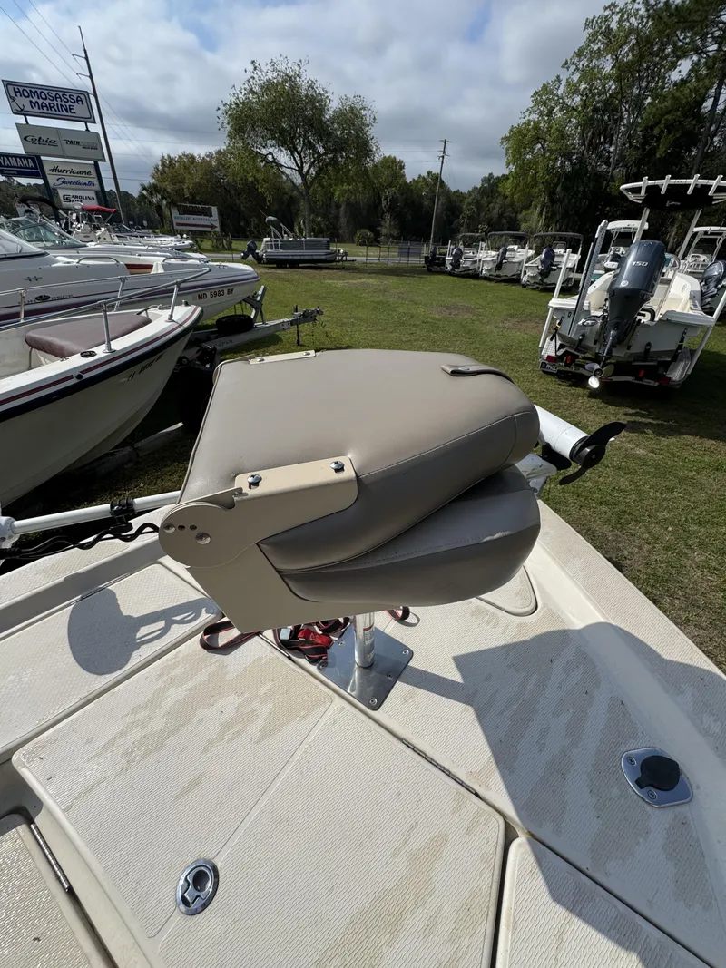 Slide: The Image of 2020 Blue Wave 2200 PureBay boat with seat on deck. - 40