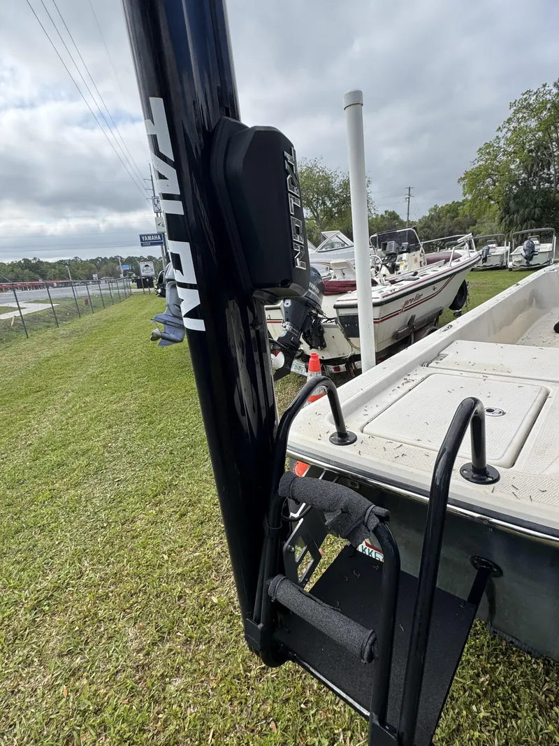 Slide: The Image of 2020 Blue Wave 2200 PureBay boat with Talon anchor pole. - 6