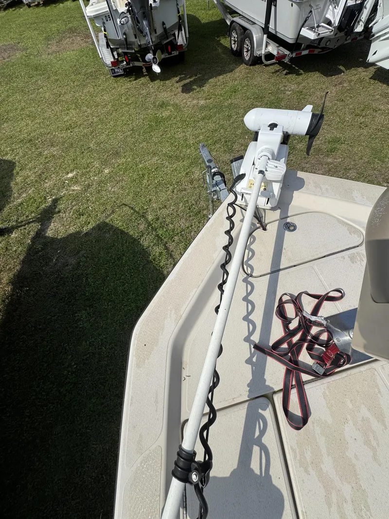 Slide: The Image of 2020 Blue Wave 2200 PureBay boat with trolling motor on trailer. - 8