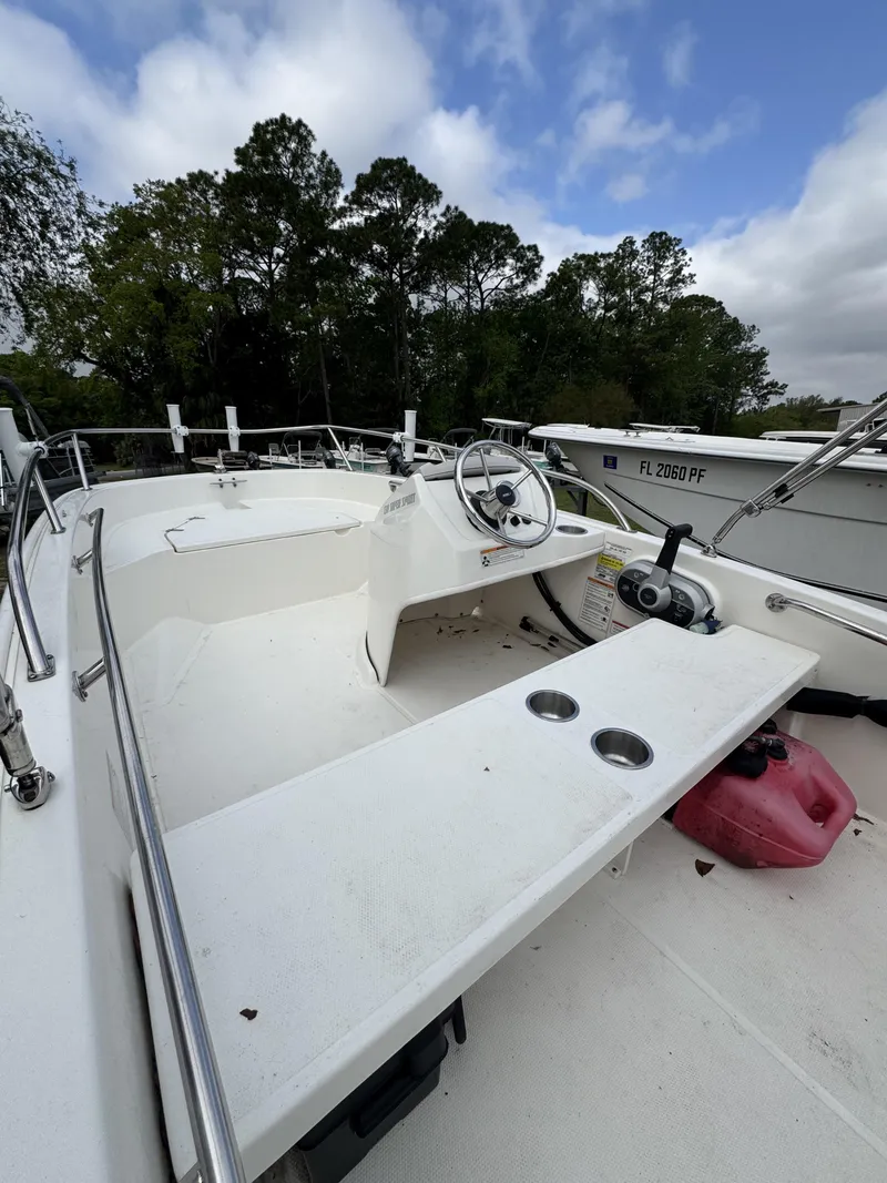 Slide: The Image of Boston Whaler 130 Super Sport 2024 - 16