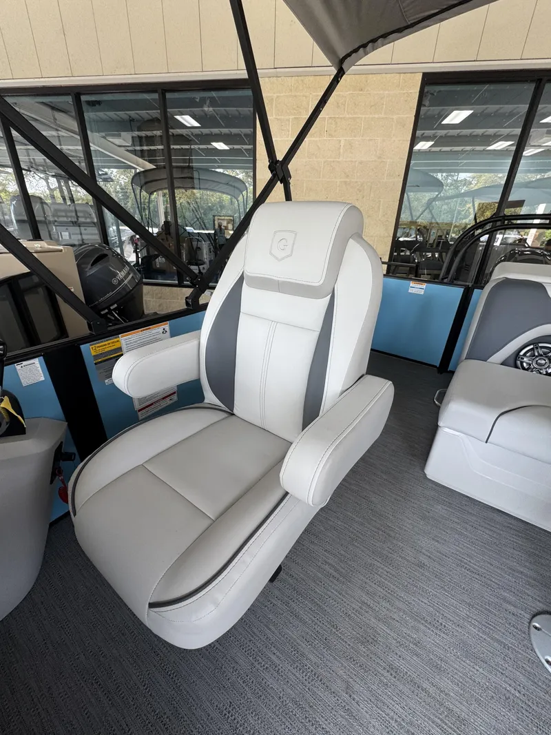 Slide: The Image of Luxurious seating in Godfrey SW 2286 Cruise Special Edition 2026. - 33