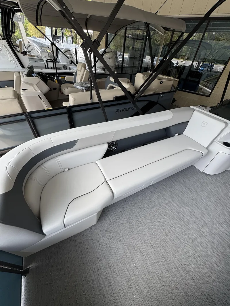 Slide: The Image of Interior of Godfrey SW 2286 Cruise Special Edition 2026 pontoon boat. - 40