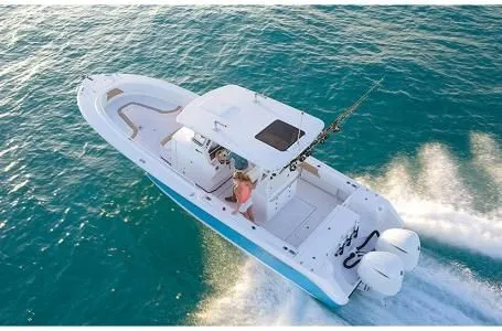 Slide: The Image of Edgewater 320 CC 2019 - 15