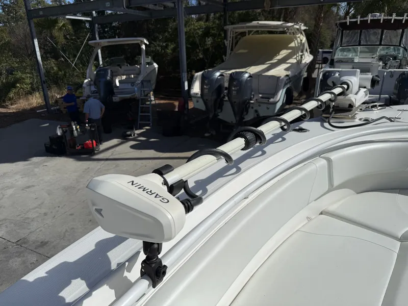 Slide: The Image of Edgewater 320 CC 2019 - 20