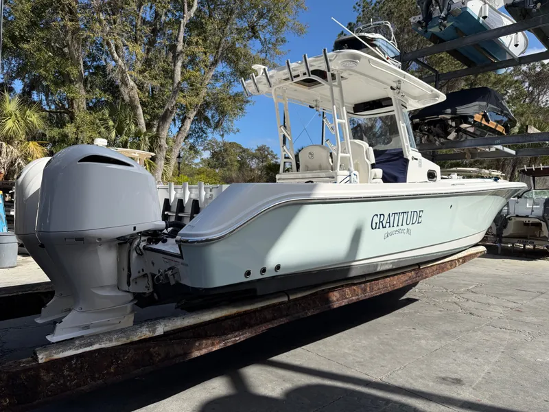 Slide: The Image of Edgewater 320 CC 2019 - 5