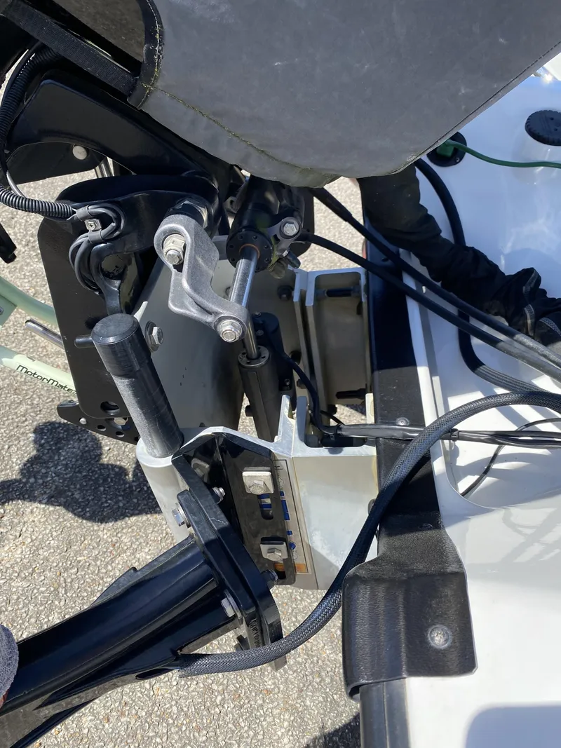 Slide: The Image of Triton 19X2 2008 - 10