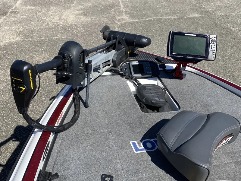 Slide: The Image of Triton 19X2 2008 - 8