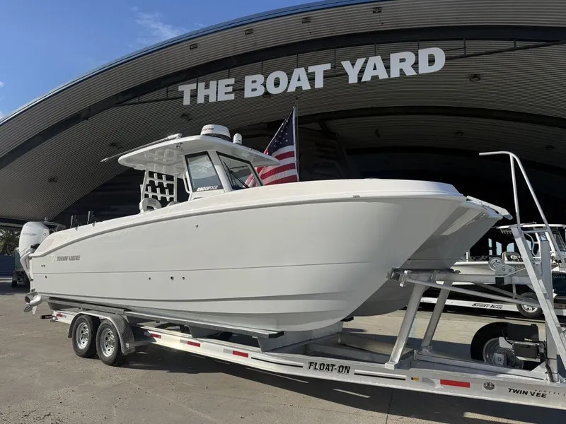 The Image of 2026 Twin Vee 280 GFX2 boat at The Boat Yard. - 1