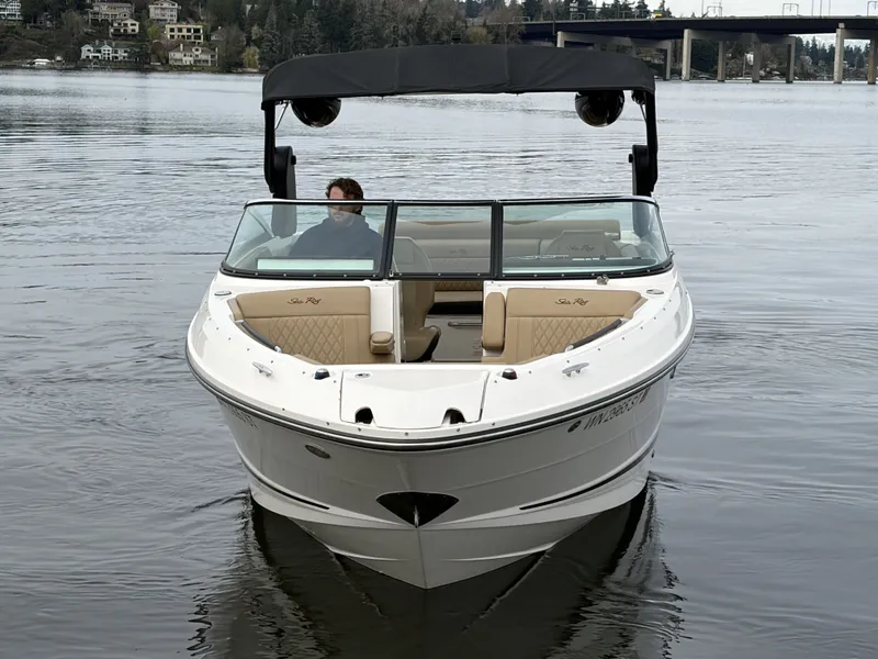 Slide: The Image of Sea Ray SLX 280 2019 - 11