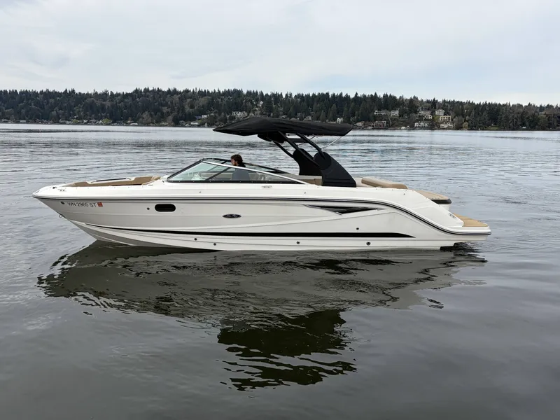 Slide: The Image of Sea Ray SLX 280 2019 - 3