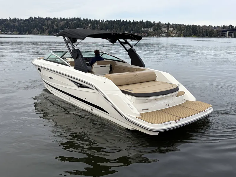Slide: The Image of Sea Ray SLX 280 2019 - 5