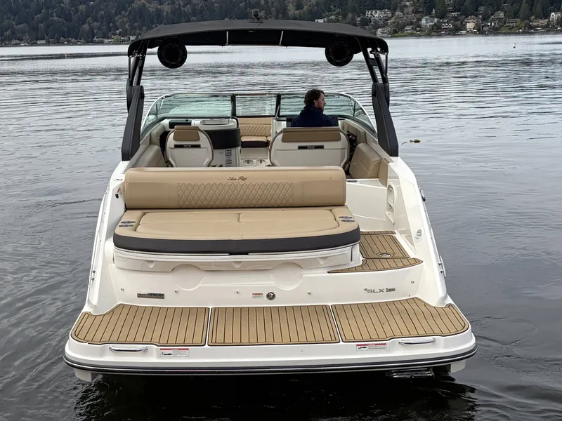 Slide: The Image of Sea Ray SLX 280 2019 - 6